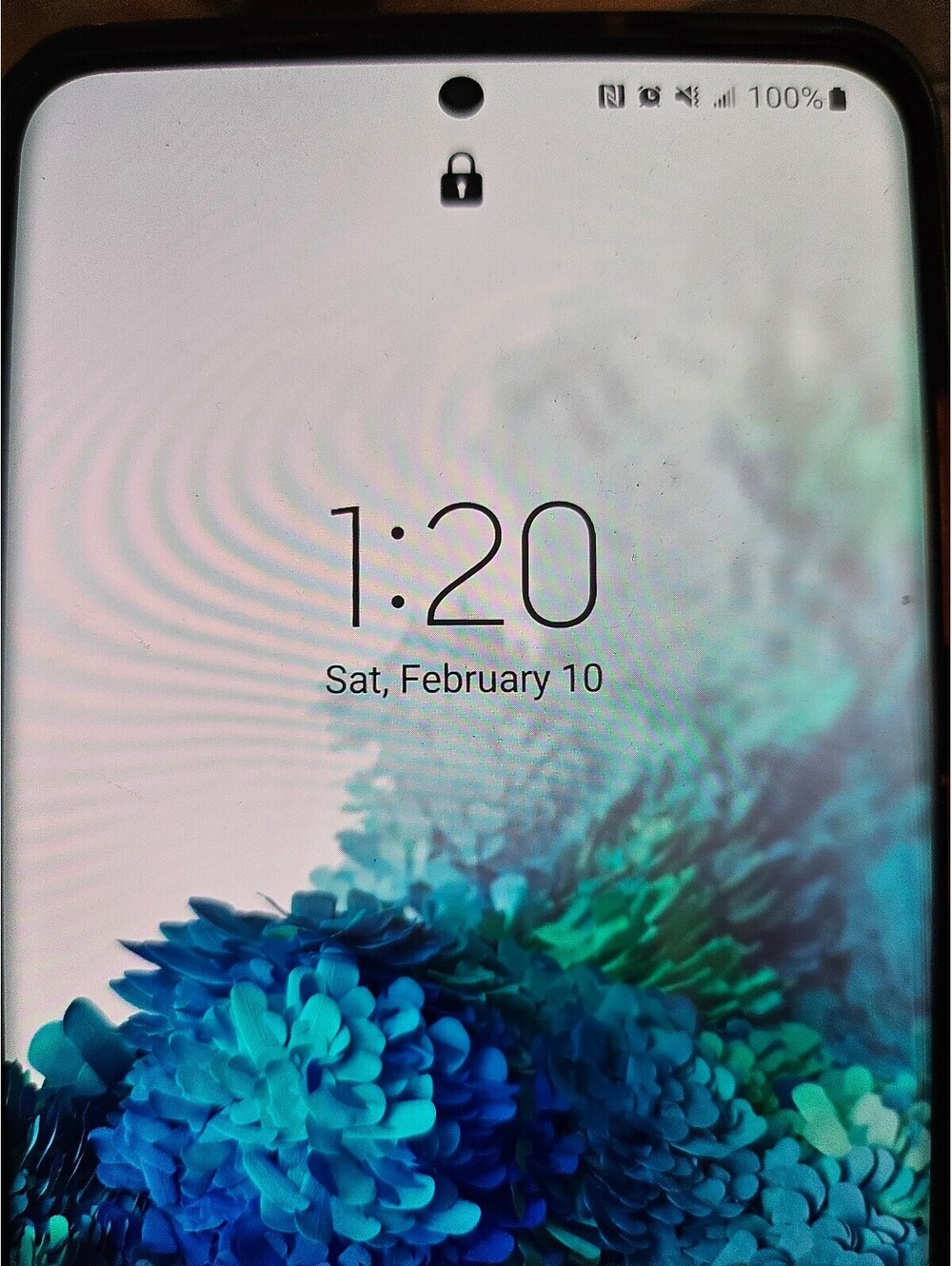 Samsung Galaxy S20+ 5G Smart phone - charges and powers on. Locked. Black Used - Picture 3 of 4